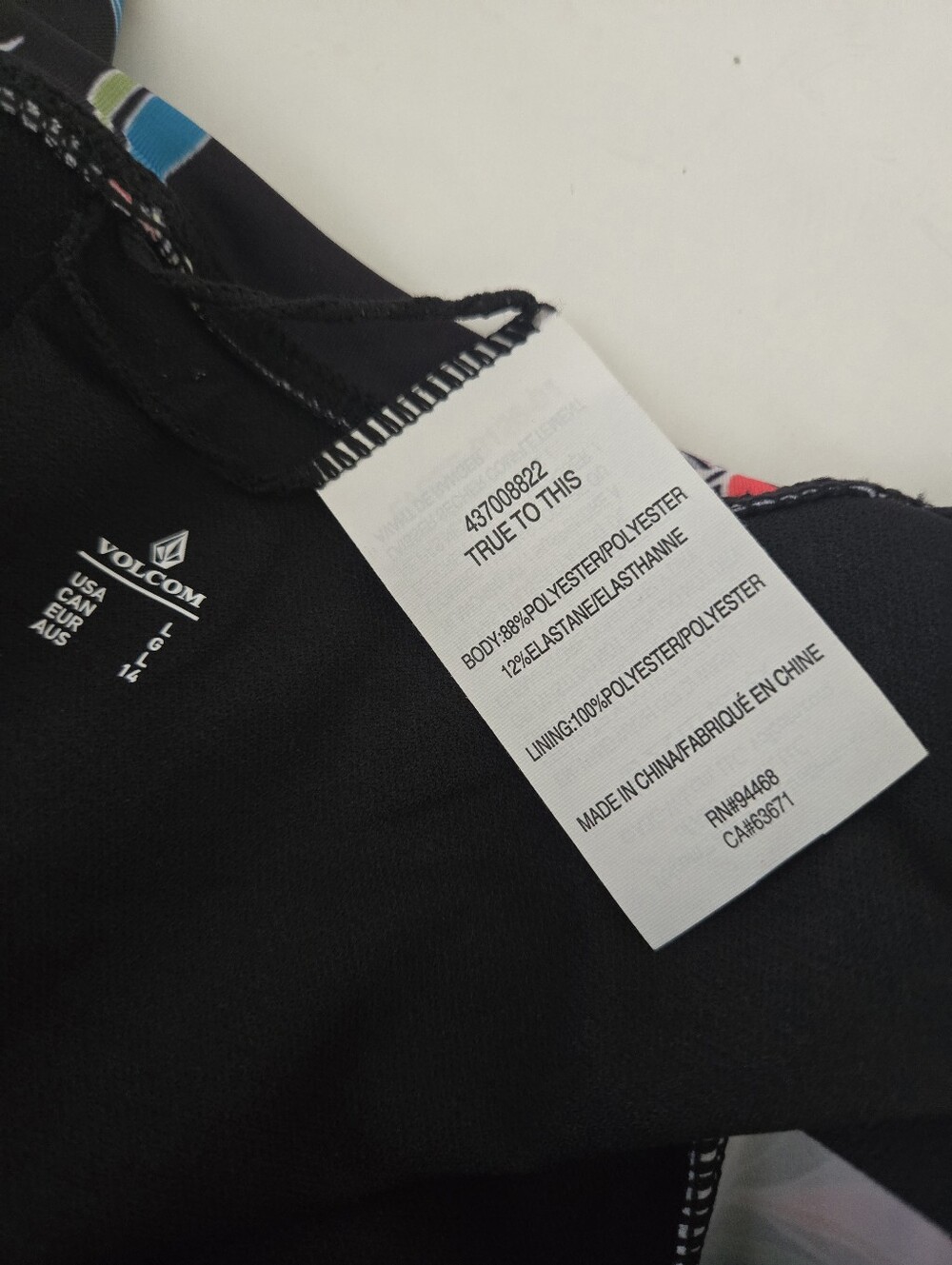 Volcom Rashguard Surf Suit - Picture 8 of 11
